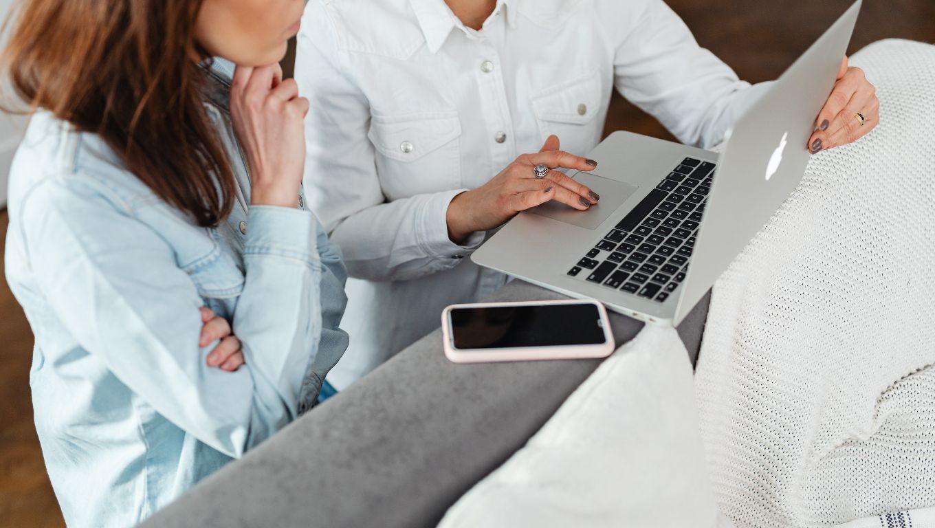 Cómo una consultoría social ayuda a las Asociaciones y fundaciones a profesionalizar su gestión